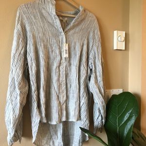 Plaid Blouse with Ruffle sleeve